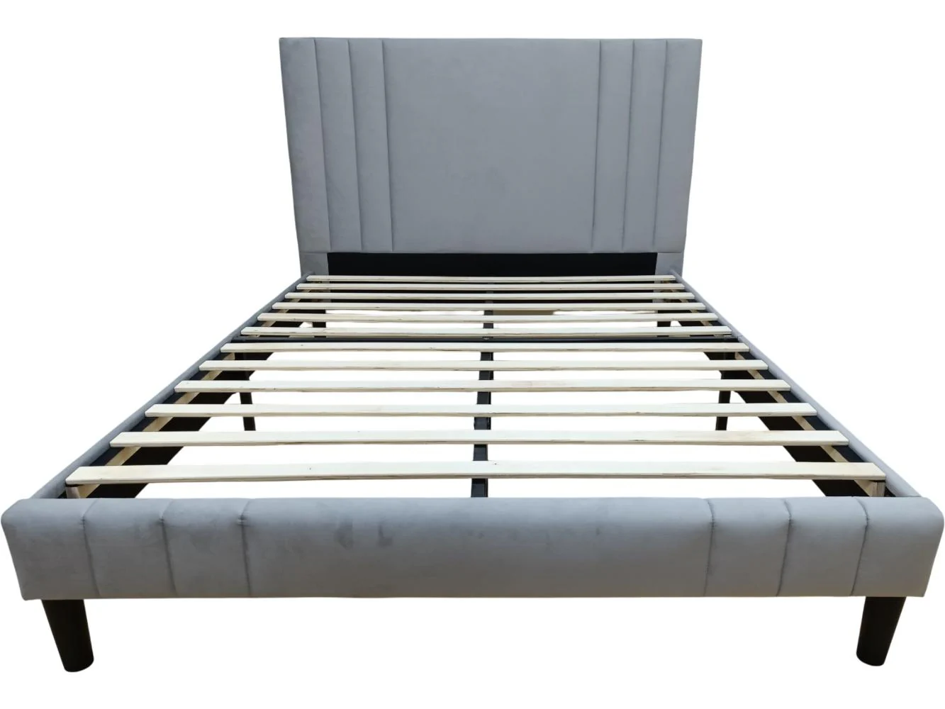 Cama Doble Majestic, Gris Claro, Madera roble tapizada - Image 6
