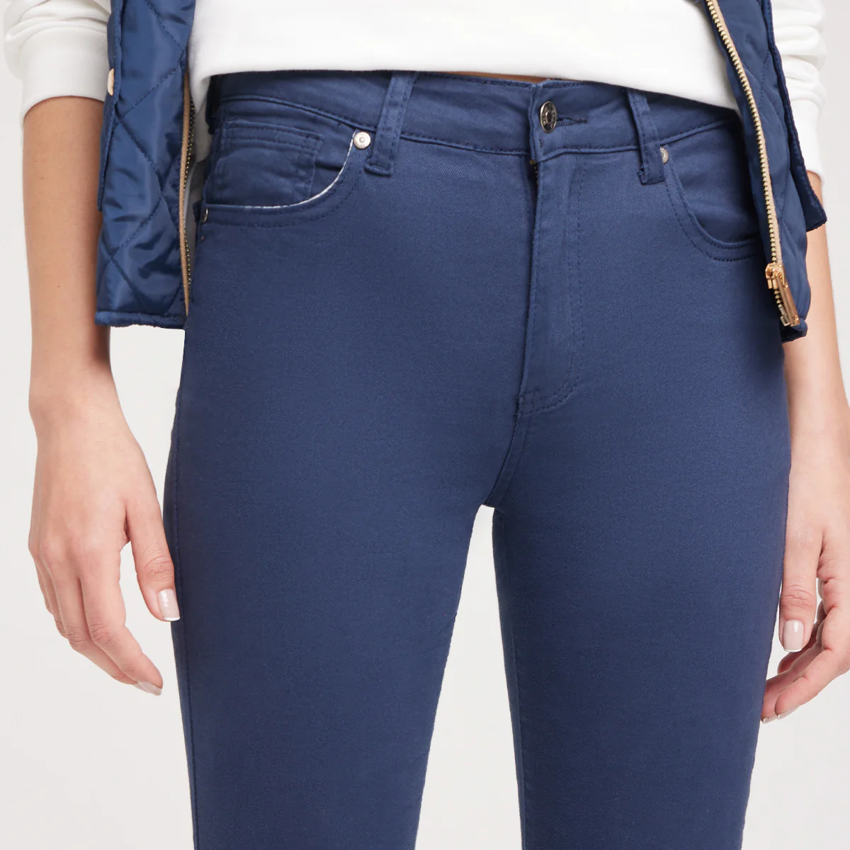 PANTALON DE MUJER DRIL UNICOLOR 5 BOLSILLOS 40070311 - Image 3