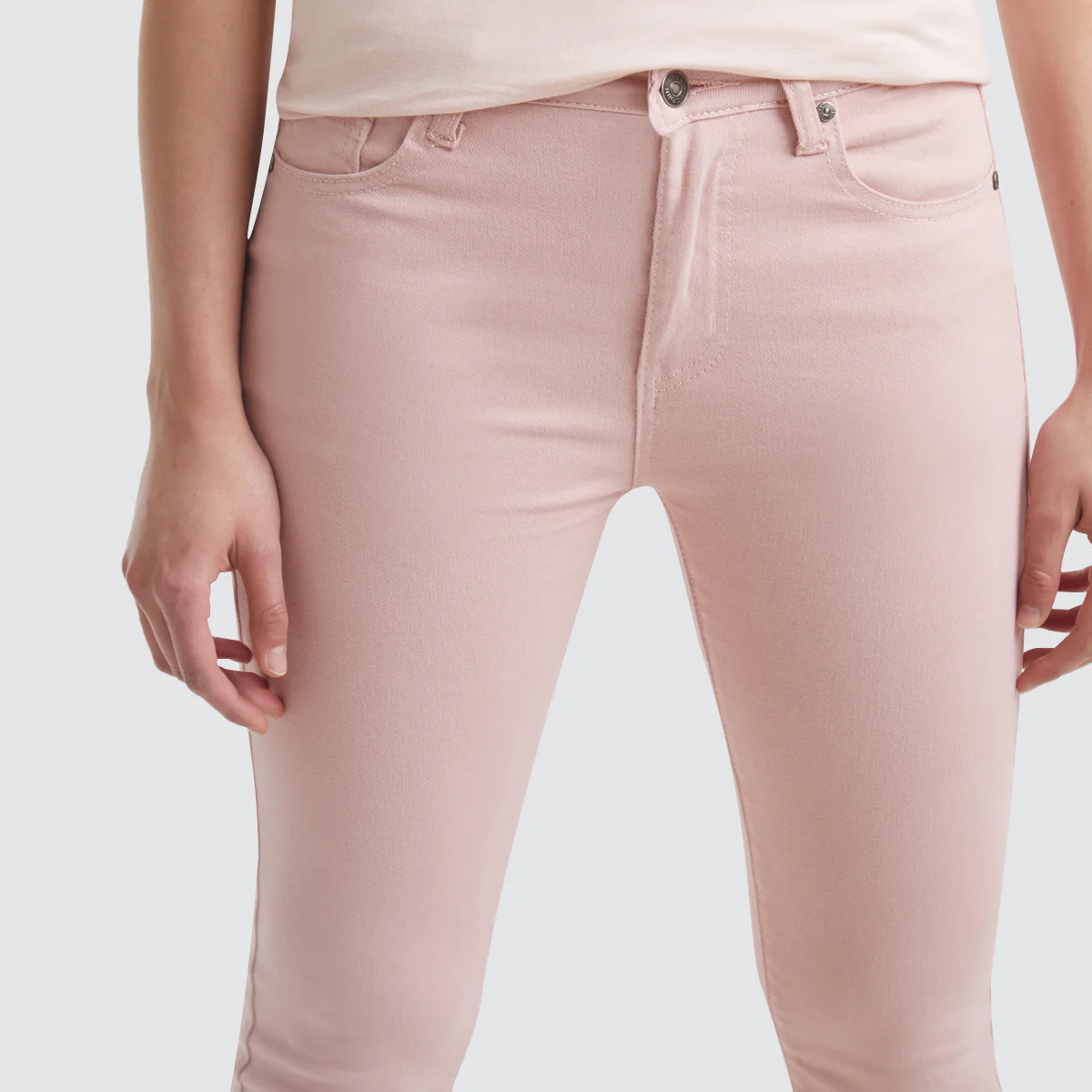 PANTALON DE MUJER DRIL UNICOLOR 5 BOLSILLOS 40070311 - Image 3