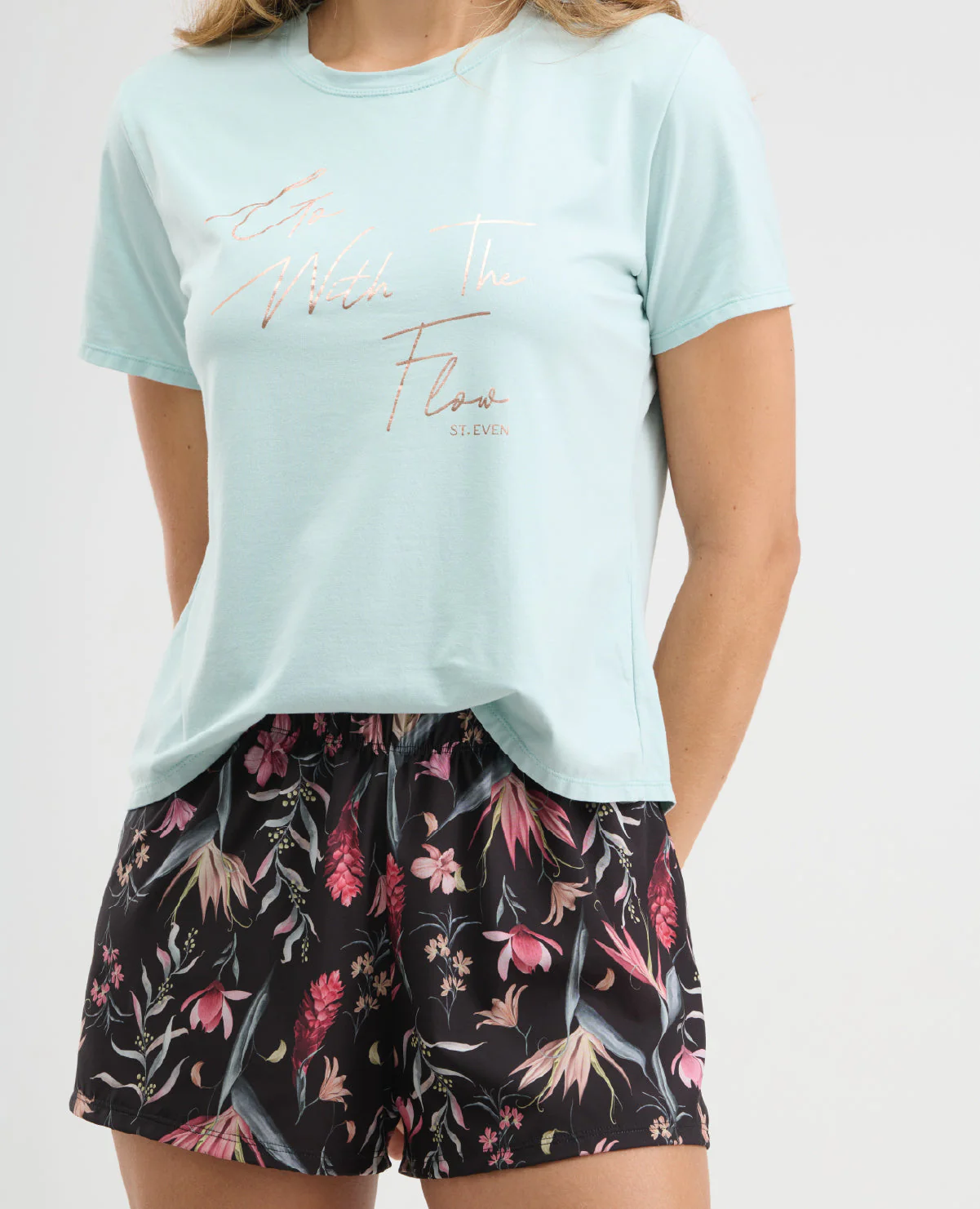 PIJAMA DE SHORT | MANGA CORTA | ESTAMPADA - Image 5