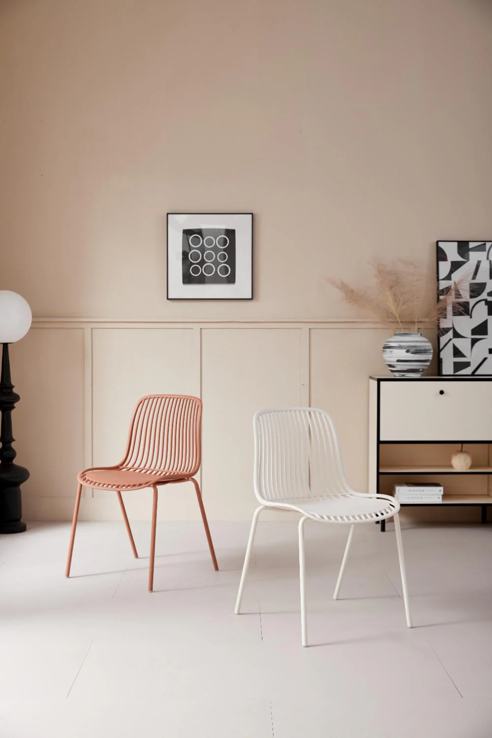Silla Barcelona, Color Blanco, Con espaldar en lineas diseño moderno - Image 6